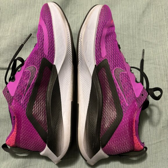 NIKE Zoom Fly 4 Hyper Violet Running Shoes - Women's Size 7 - LIKE NEW w/o Box! - Picture 2 of 13